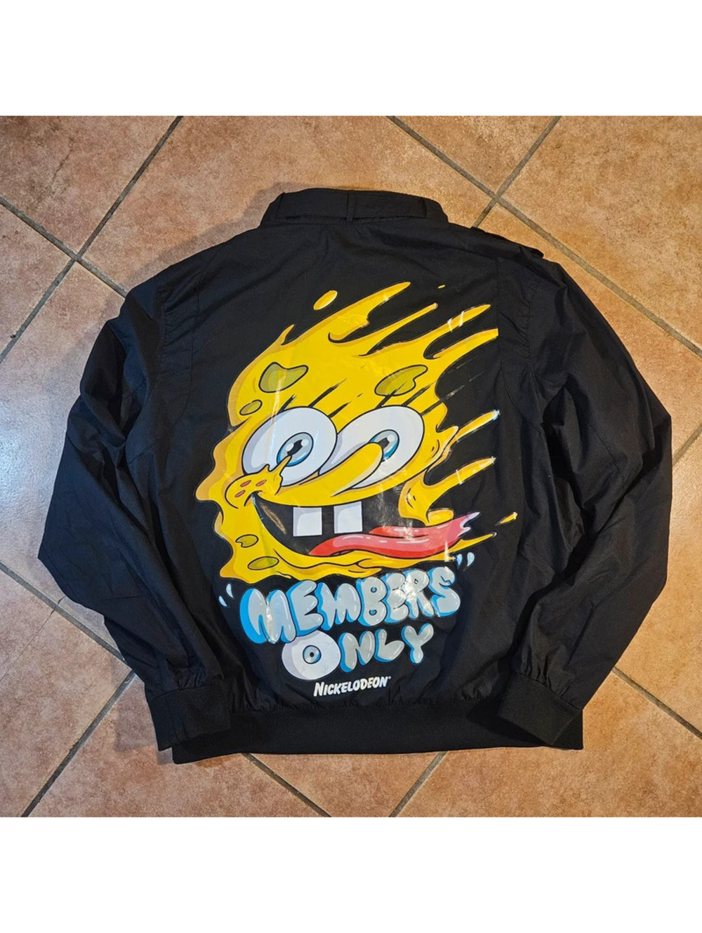 Members Only x Nickelodeon SpongeBob Bomber Jacket – XXL